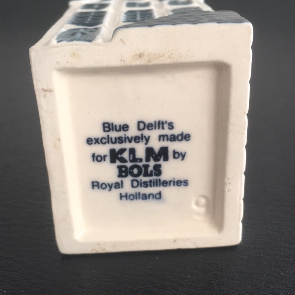 KLM's #9 Blue Delft House Collectible - Picture 8 of 13
